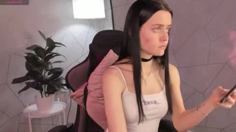 kessi_millis online show from February 27, 2026, 8:58 am