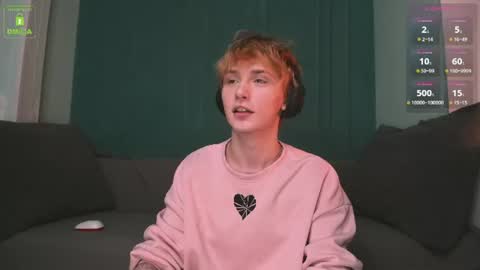 Snapshot of kessy_white chatting on June 13, 2026, 8:40 pm Kessy online show from June 13, 2026, 8:40 pm