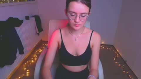 Ketrin online show from December 28, 2024, 11:26 pm