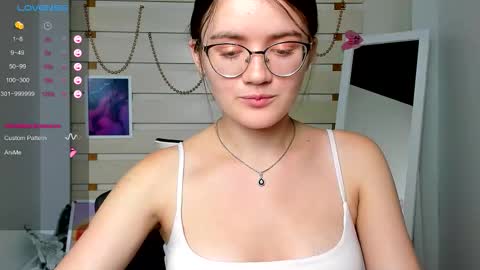 Ketrin online show from September 11, 2025, 6:46 am