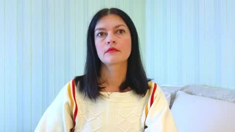 Catherine online show from December 3, 2025, 8:00 am