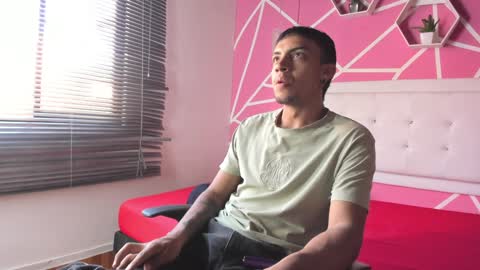   online show from December 4, 2024, 9:02 pm