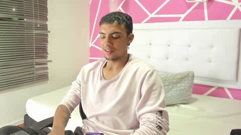   online show from December 6, 2024, 11:47 pm