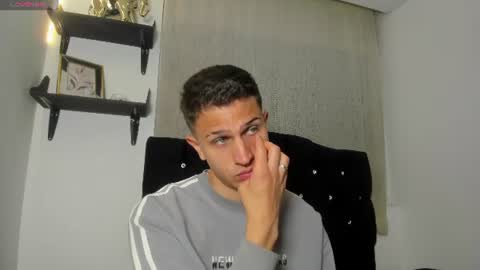 Snapshot of kevin_ahs1 chatting on July 3, 2026, 12:50 am Kevin Ahs online show from July 3, 2026, 12:50 am