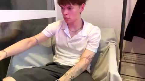 Snapshot of kevin_bucks chatting on February 3, 2026, 12:21 pm Kevin online show from February 3, 2026, 12:21 pm