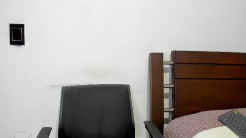 Snapshot of kevin_malone22 chatting on August 4, 2026, 3:10 am kevin_malone22 online show from August 4, 2026, 3:10 am