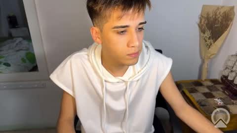 kevonly online show from April 19, 2026, 4:56 am