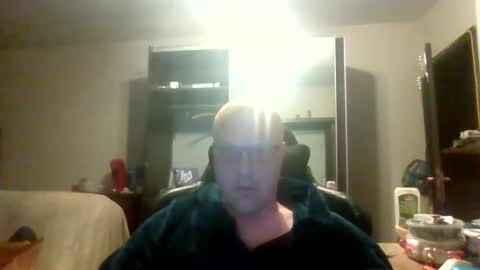 kevintje031987 online show from May 7, 2026, 3:45 am