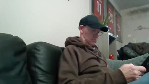 Snapshot of kevlooking4sez chatting on February 1, 2026, 8:18 pm kevlooking4sez online show from February 1, 2026, 8:18 pm