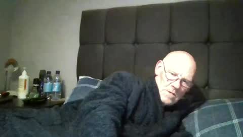 kevlooking4sez online show from July 2, 2026, 12:54 am