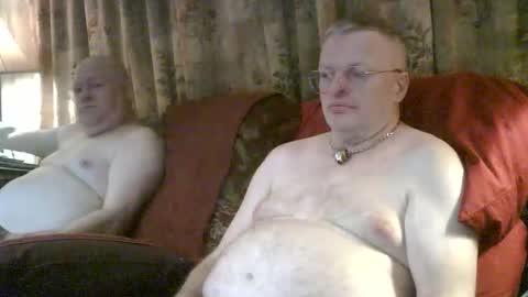 kevydaddyhubby2 online show from April 3, 2026, 6:11 am