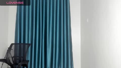 Snapshot of keyara_ chatting on February 3, 2026, 3:26 am Keyara online show from February 3, 2026, 3:26 am