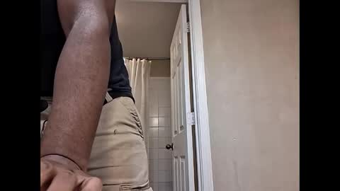 Keybump online show from October 31, 2025, 2:18 pm