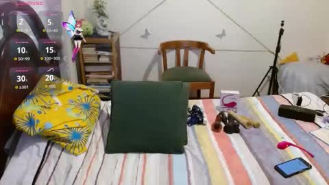 keyla_13 online show from November 22, 2025, 5:34 pm