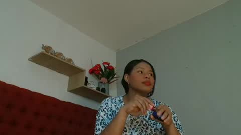 Snapshot of keyla_mejia chatting on April 23, 2026, 12:29 pm Keyla online show from April 23, 2026, 12:29 pm