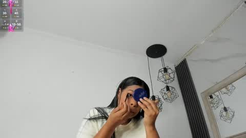 Snapshot of keyla_mejia chatting on May 14, 2026, 12:01 pm Keyla online show from May 14, 2026, 12:01 pm