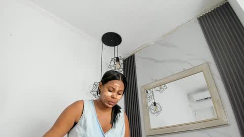 Snapshot of keyla_mejia chatting on May 28, 2026, 12:02 pm Keyla online show from May 28, 2026, 12:02 pm
