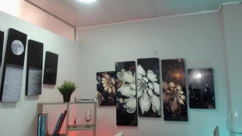 Snapshot of keylathomson chatting on December 29, 2024, 3:24 pm Keyla online show from December 29, 2024, 3:24 pm