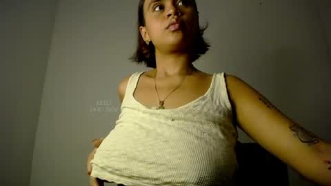 Keyla online show from July 24, 2026, 7:34 pm