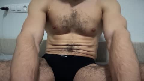 keylombo online show from November 12, 2025, 3:56 pm