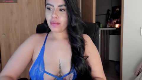 Snapshot of keyn_laurent_ chatting on February 13, 2026, 2:29 am Laura online show from February 13, 2026, 2:29 am