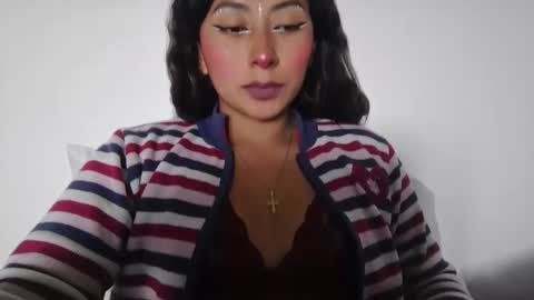 Snapshot of khaleesi_j chatting on February 21, 2025, 8:38 pm khaleesi_j online show from February 21, 2025, 8:38 pm