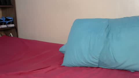 Snapshot of khalidnatasha chatting on January 17, 2025, 8:45 am khalidnatasha online show from January 17, 2025, 8:45 am