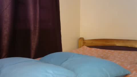 Snapshot of khalidnatasha chatting on January 7, 2026, 7:55 am khalidnatasha online show from January 7, 2026, 7:55 am