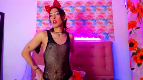 Khandyz online show from March 9, 2025, 4:33 pm