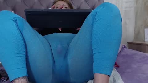 Kharla Marin online show from February 6, 2025, 2:00 am