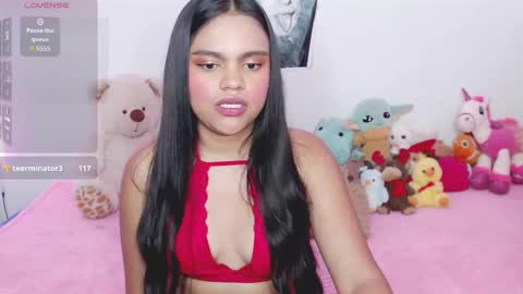 khaterin_26 online show from February 3, 2026, 7:24 am