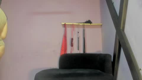 Kathe Hot online show from May 26, 2026, 6:15 pm