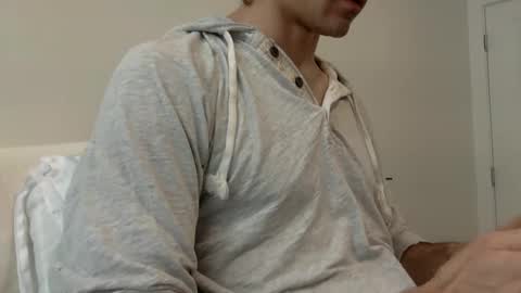 Snapshot of kheaven711 chatting on October 6, 2025, 5:43 pm Kheaven711 online show from October 6, 2025, 5:43 pm