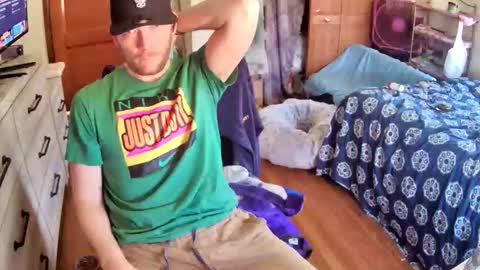 KevKev online show from March 8, 2026, 7:39 pm