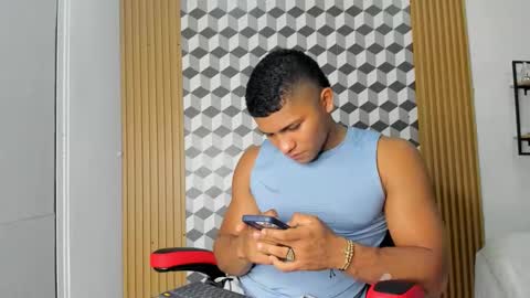 Snapshot of khen_west1 chatting on March 3, 2025, 7:17 pm khen_west1 online show from March 3, 2025, 7:17 pm