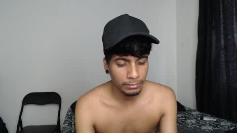 Snapshot of khevinlopezonig chatting on October 30, 2025, 2:18 pm khevinlopezonig online show from October 30, 2025, 2:18 pm