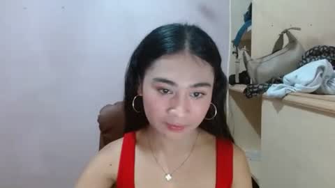 Kiana online show from October 15, 2025, 10:26 am