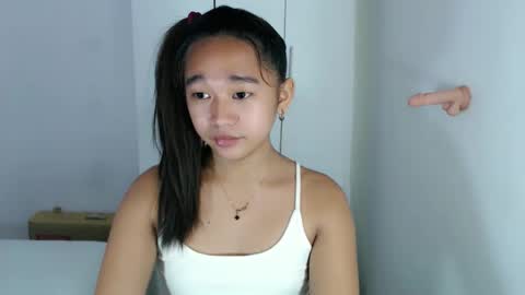 Snapshot of kiara_bedisa143 chatting on October 17, 2025, 6:49 am i love bella online show from October 17, 2025, 6:49 am