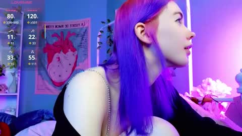 Kira online show from October 21, 2025, 8:53 pm