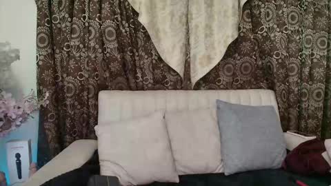 Valery online show from December 17, 2025, 12:11 pm