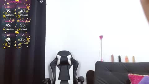 Snapshot of kiararider chatting on March 12, 2026, 4:24 pm KiaraRider online show from March 12, 2026, 4:24 pm