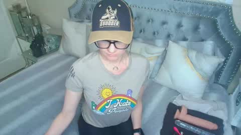 Kia Rose online show from March 8, 2026, 3:10 am