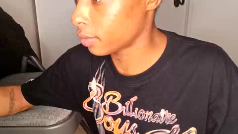 HunneysPlayRoom online show from February 12, 2026, 9:15 am