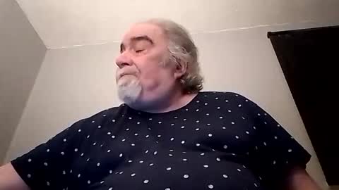 Snapshot of kickinme chatting on November 13, 2025, 11:47 pm KICKINME online show from November 13, 2025, 11:47 pm