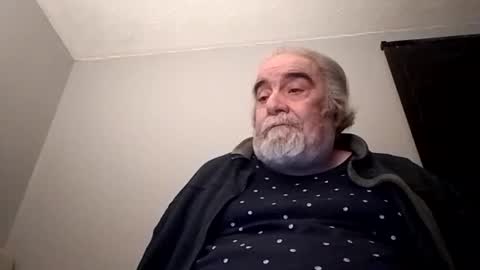 Snapshot of kickinme chatting on November 27, 2025, 1:40 am KICKINME online show from November 27, 2025, 1:40 am