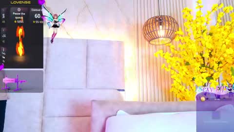 kiim01 online show from May 20, 2026, 7:09 pm