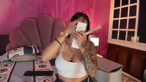 Kim online show from December 26, 2024, 11:43 am