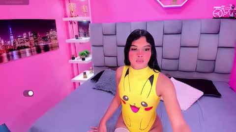 kiishanny online show from October 24, 2025, 8:27 pm