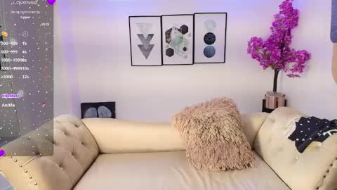Kitty online show from April 22, 2026, 12:28 pm