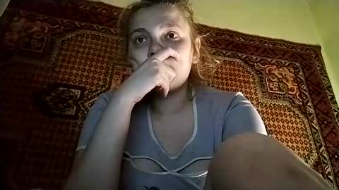Snapshot of kikibang_ chatting on April 21, 2026, 6:44 pm kikibang_ online show from April 21, 2026, 6:44 pm